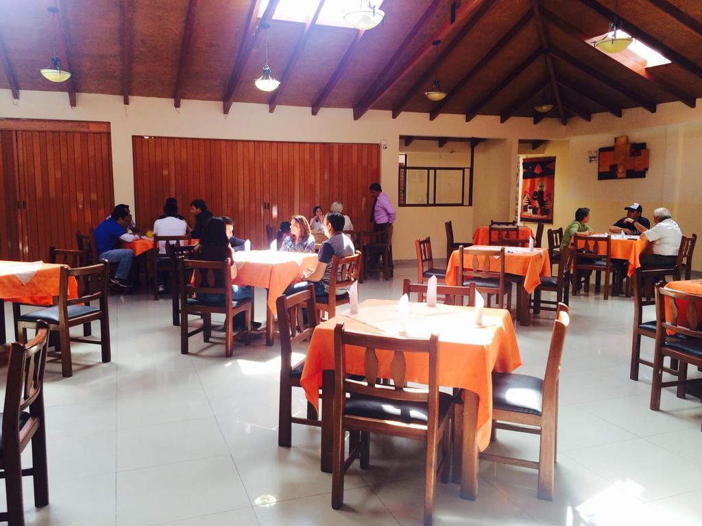 Hosteria El Imperio Real Salcedo Extérieur photo