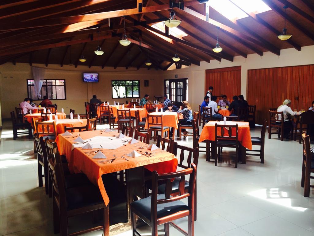 Hosteria El Imperio Real Salcedo Extérieur photo