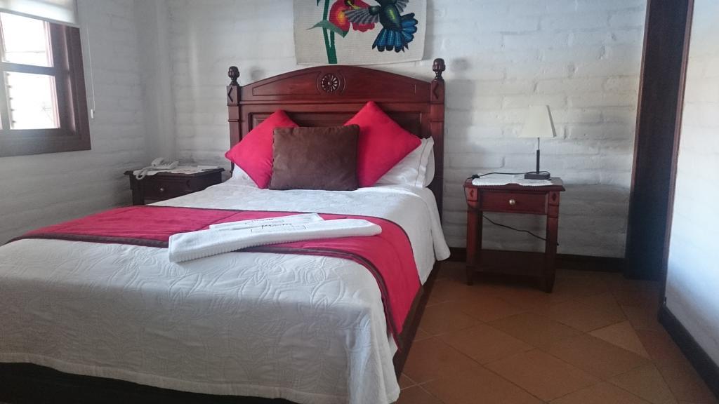 Hosteria El Imperio Real Salcedo Extérieur photo
